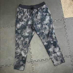 dark smoke camo Jogger training pants
